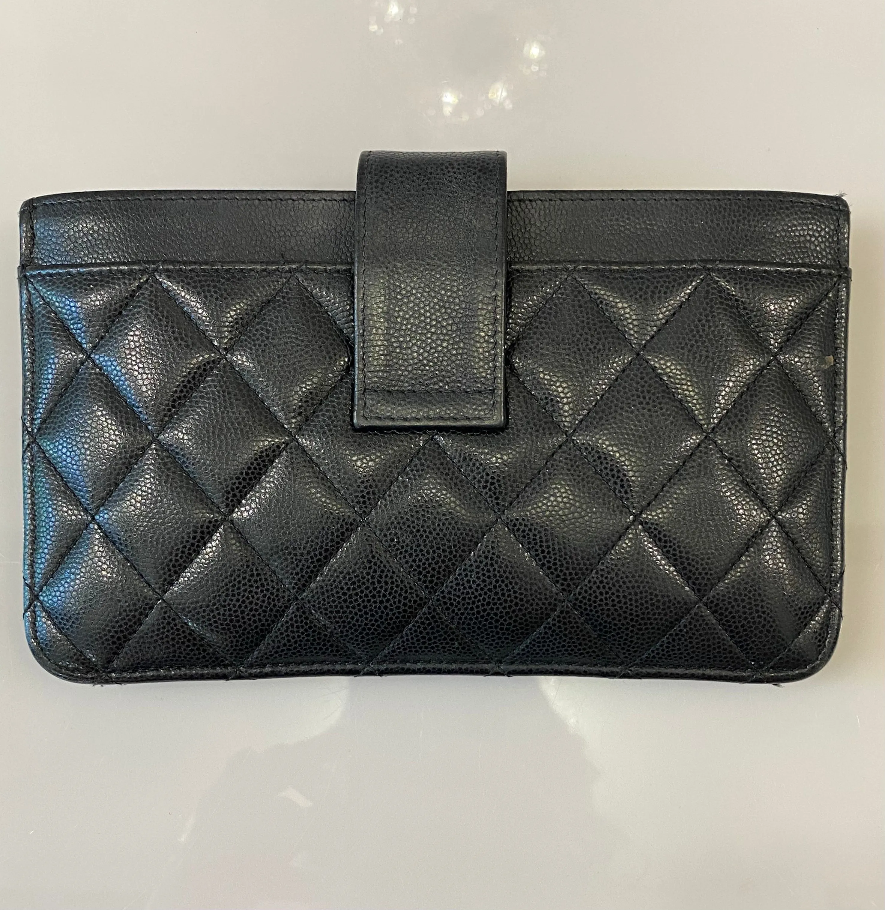 CHANEL CAVIAR QUILTED CLASSIC STRAP POUCH WALLET
